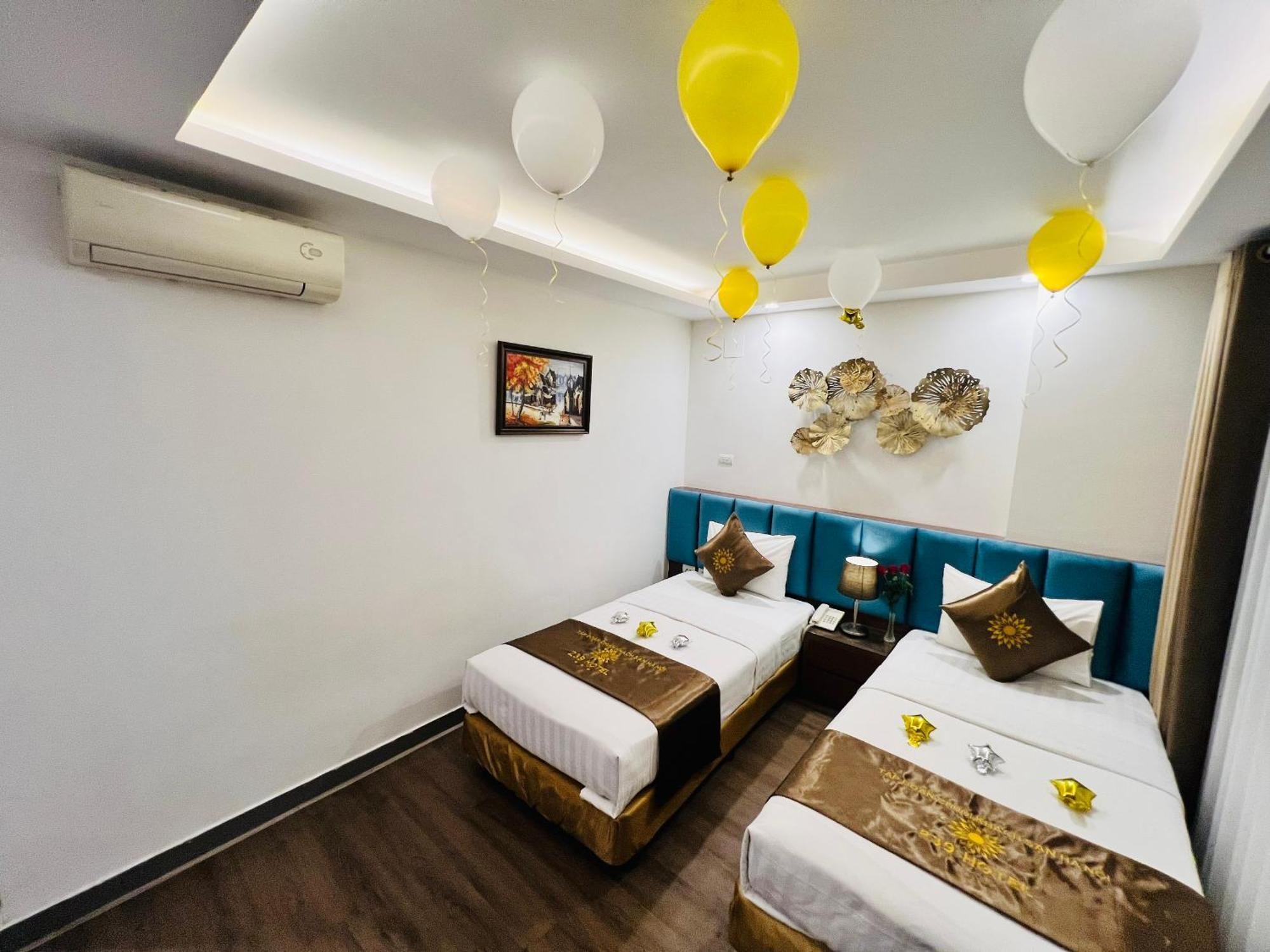 Hotel Khach San 239 Hanoi Exterior foto