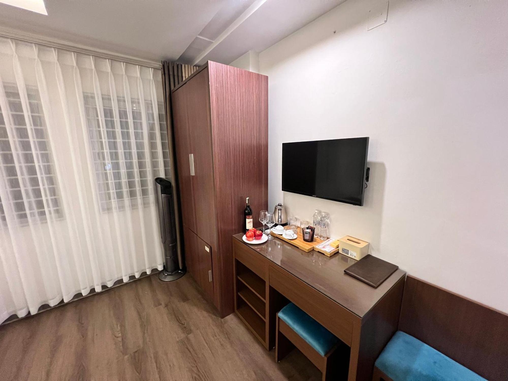Hotel Khach San 239 Hanoi Exterior foto