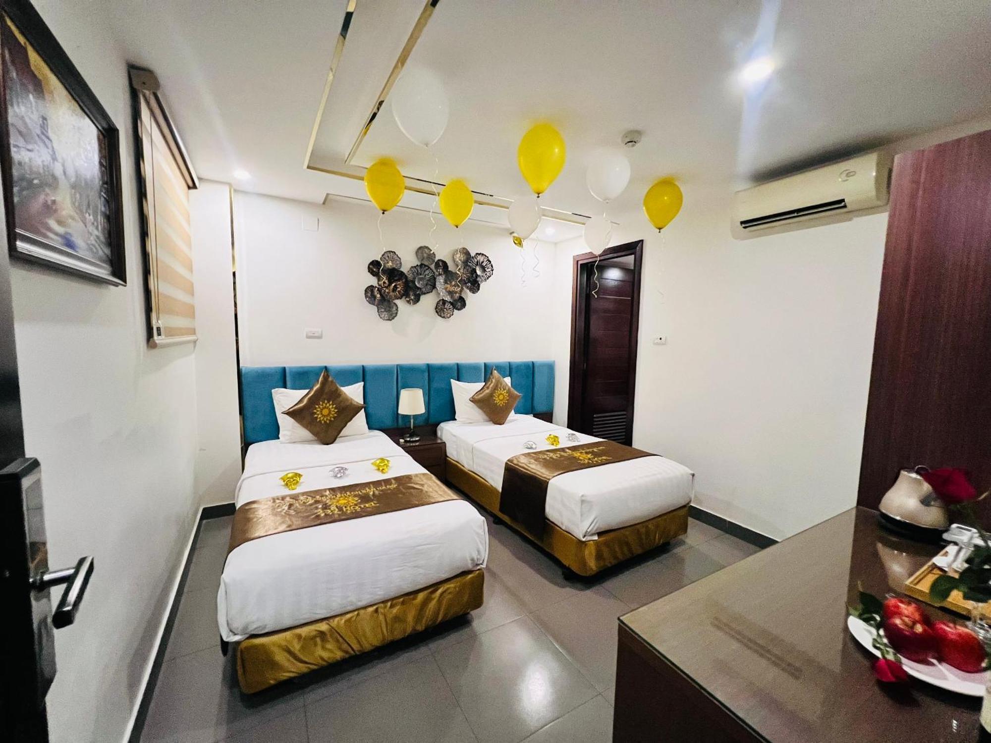 Hotel Khach San 239 Hanoi Exterior foto